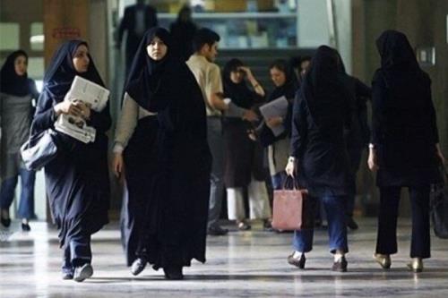 حضور اجتماعی و سیاسی زنان و چالش های آن در صدر موضوعات
