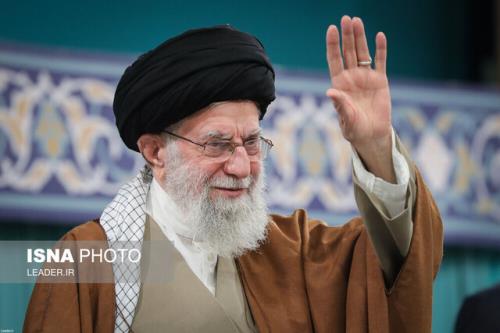 آغاز دیدار تعدادی از معلمان کشور با رهبر انقلاب