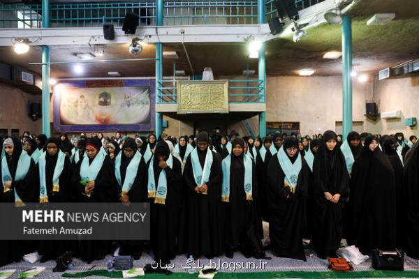تجدید بیعت بانوان فعال فرهنگی با آرمان های امام و انقلاب