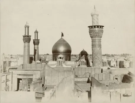کربلا در سفرنامه ها از توصیف ابن بطوطه از حرم حسینی تا روایت ناصرالدین شاه از استقبال زوار