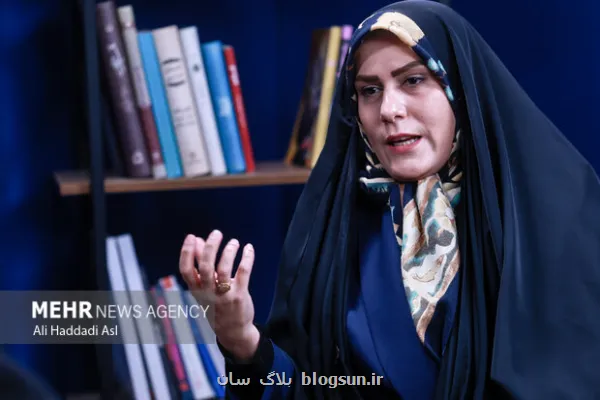 زن خانه دار نیروی کار نامرئی که بیمه و امنیت اقتصادی ندارد